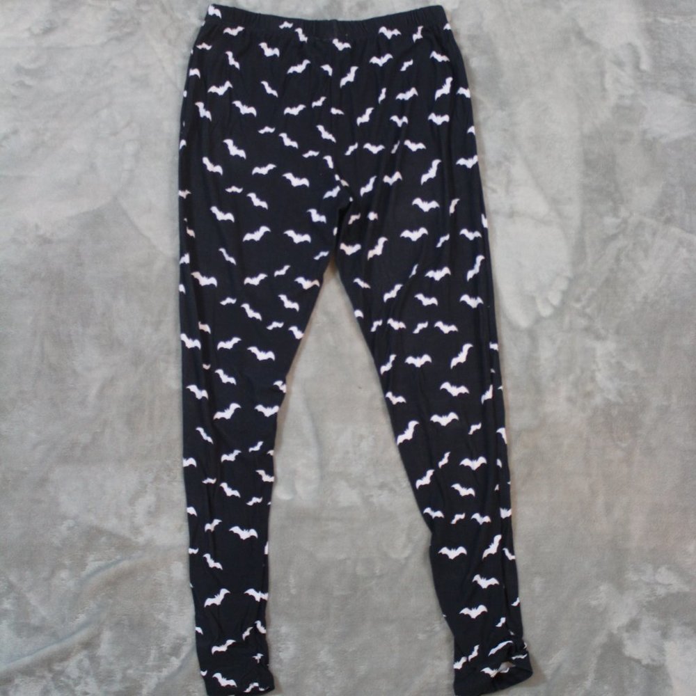 Bat Print Legging